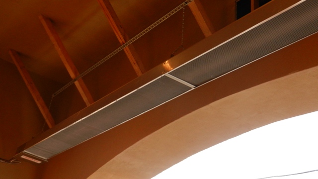 outdoor-patio-heater-chain-hung